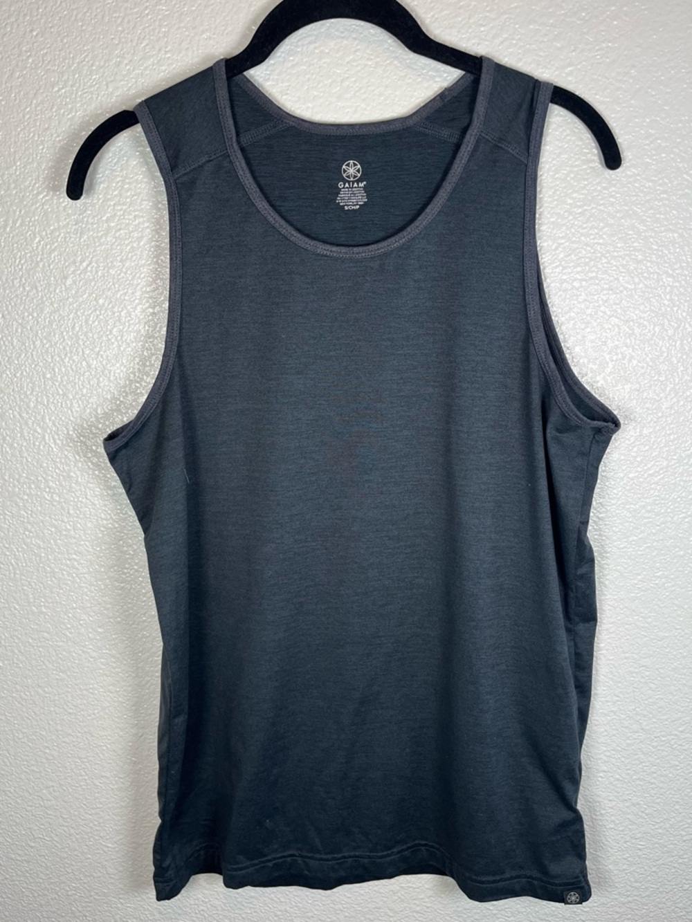 GAIAM Women's Charcoal Gray Athletic Tank - Sleeveless Scoop Neck SM - Picture 2 of 7